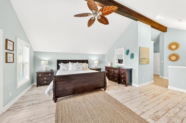 230 Bent Grass Dr, Port Aransas, TX 78373