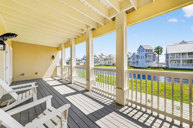 230 Bent Grass Dr, Port Aransas, TX 78373