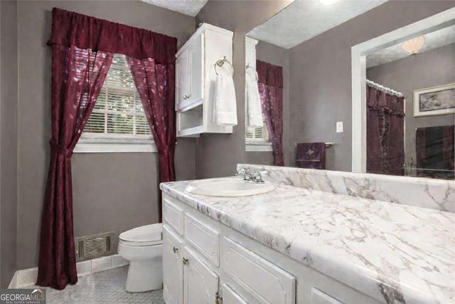 125 Heritage Circle, Mcdonough, GA 30253