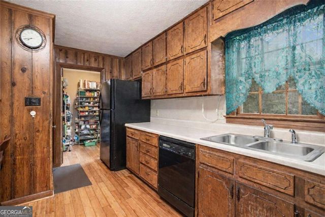 125 Heritage Circle, Mcdonough, GA 30253