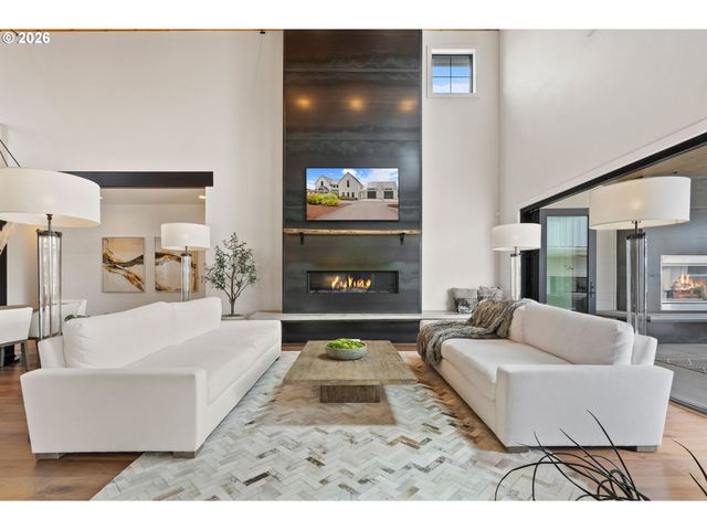 22280 Sw STAFFORD Rd, Tualatin, OR 97062