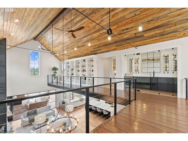 22280 Sw STAFFORD Rd, Tualatin, OR 97062