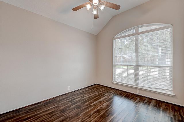 11834 Leaf Oak Drive, Houston, TX 77065