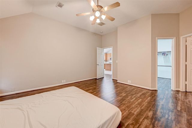 11834 Leaf Oak Drive, Houston, TX 77065