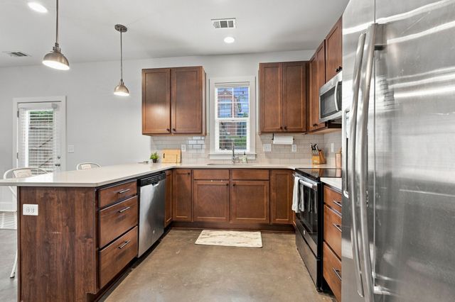 1719B Nubell St, Nashville, TN 37208