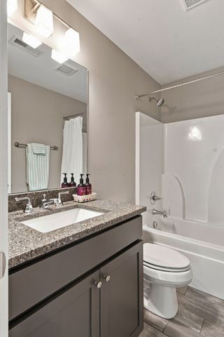 1719B Nubell St, Nashville, TN 37208