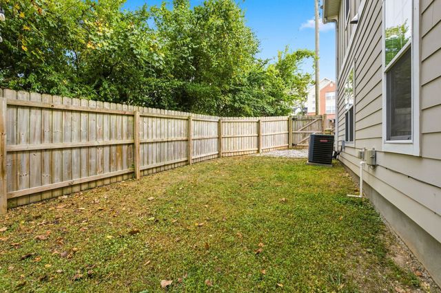 1719B Nubell St, Nashville, TN 37208