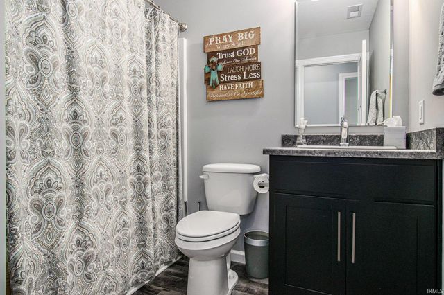 217 W Longfellow Boulevard, Columbia City, IN 46725