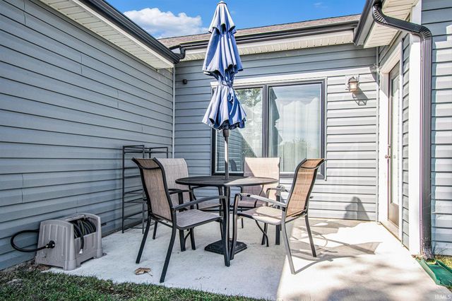 217 W Longfellow Boulevard, Columbia City, IN 46725