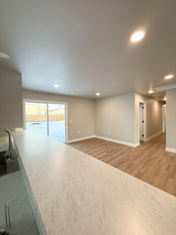 2517 Arnold Lane, Billings, MT 59102