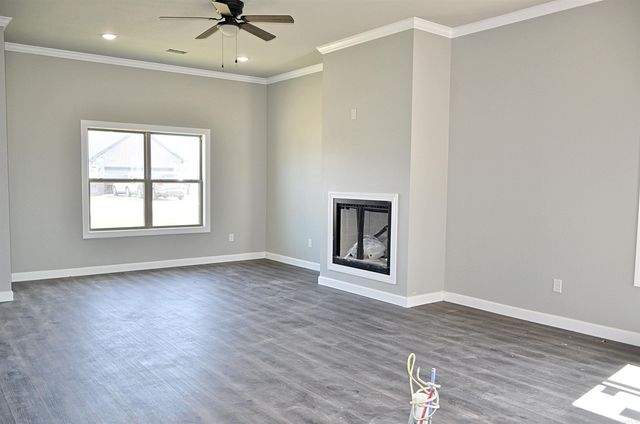 224 Quincy Cir, Trumann, AR 72472