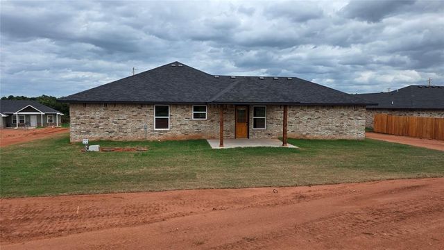 2072 County St 2971, Blanchard, OK 73010