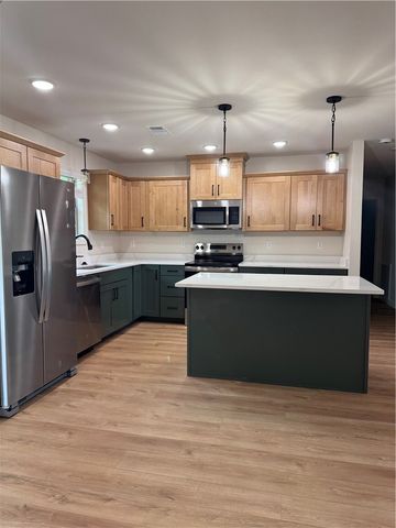 1220 E Date, Russellville, AR 72802