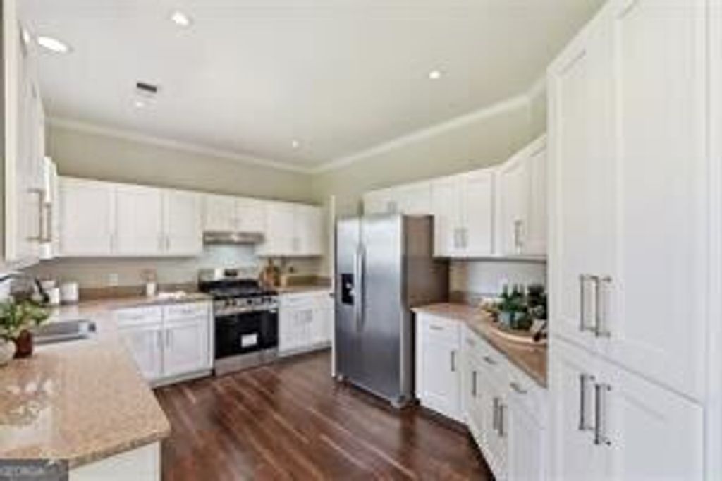 10590 Stonepoint Place, Johns Creek, GA 30097 — photo 5