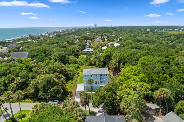 912 Cheehaw Street, Edisto Island, SC 29438