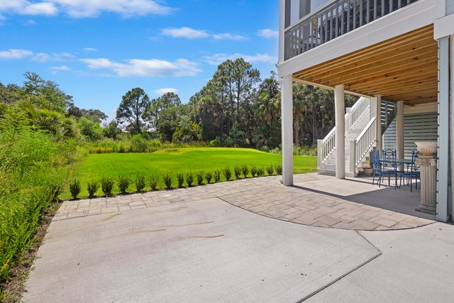 912 Cheehaw Street, Edisto Island, SC 29438