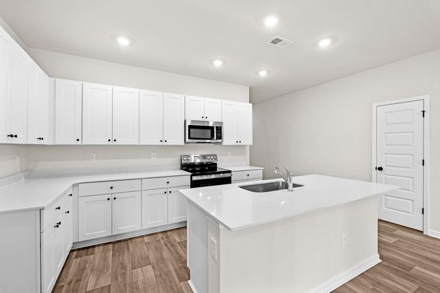 1039 Harbor Dr., Calabash, NC 28467