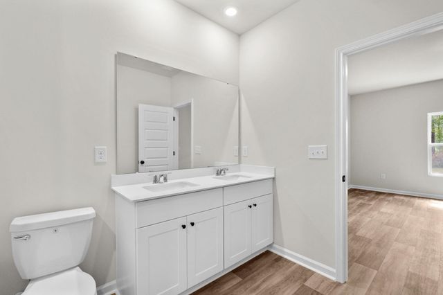 1039 Harbor Dr., Calabash, NC 28467