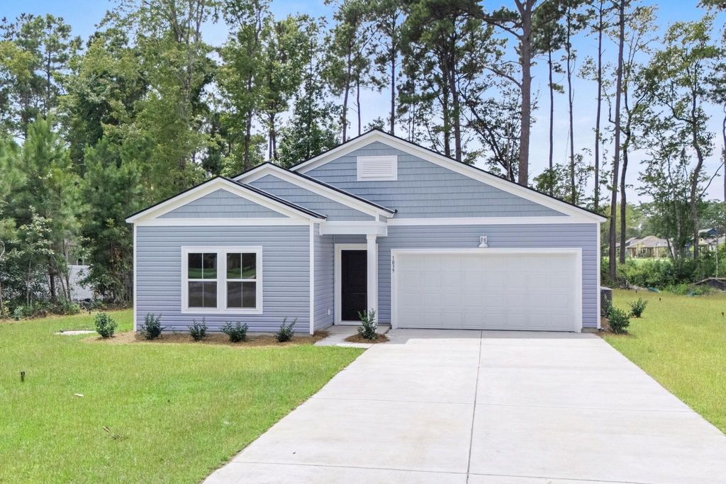 1039 Harbor Dr., Calabash, NC 28467