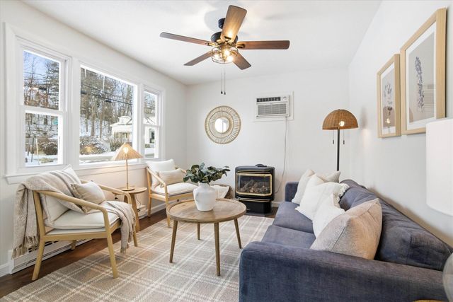 141 Bow Street, Manchester, NH 03103