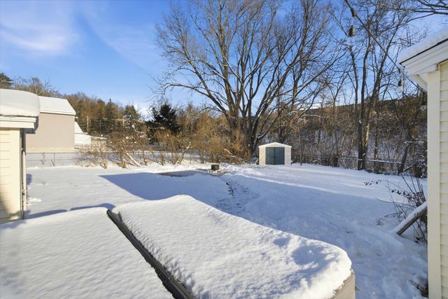 141 Bow Street, Manchester, NH 03103