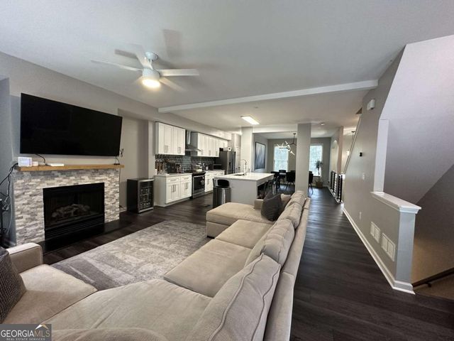 3135 Pittard Hill Point, Duluth, GA 30096