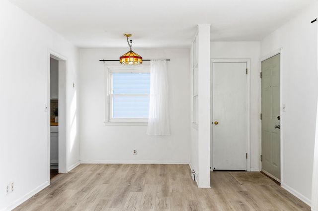 9000 Cedar Lake Road S, Saint Louis Park, MN 55426