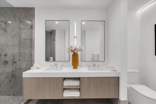 9201 E Bay Harbor Dr LPH01, Bay Harbor Islands, FL 33154