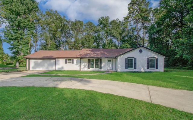 580 Brandon Road, Conroe, TX 77302