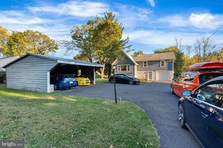 657 TRUMBAUERSVILLE RD, Quakertown, PA 18951