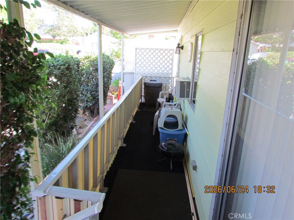 10711 Sherman Grove Avenue 45, Sunland, CA 91040 — photo 5
