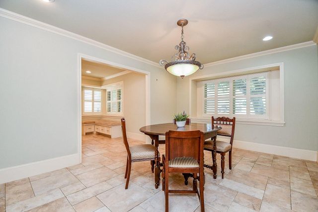2911 Fontana Drive, Houston, TX 77043