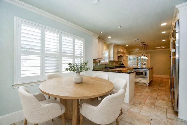 2911 Fontana Drive, Houston, TX 77043