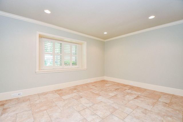 2911 Fontana Drive, Houston, TX 77043