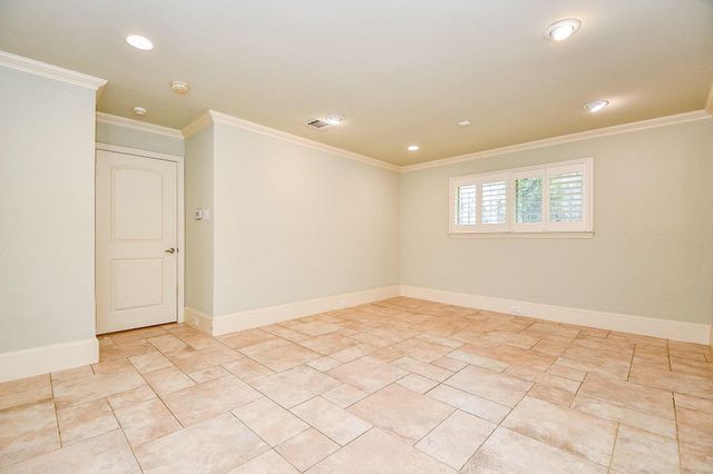 2911 Fontana Drive, Houston, TX 77043