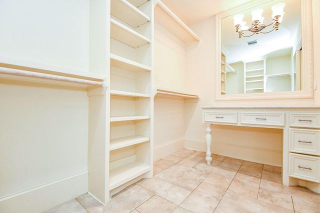 2911 Fontana Drive, Houston, TX 77043