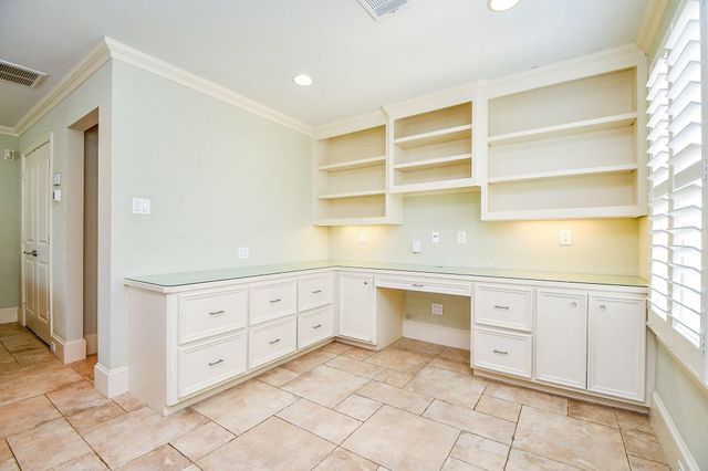 2911 Fontana Drive, Houston, TX 77043