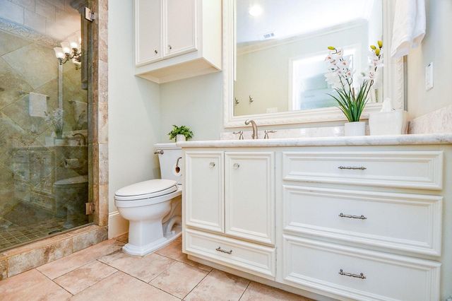 2911 Fontana Drive, Houston, TX 77043