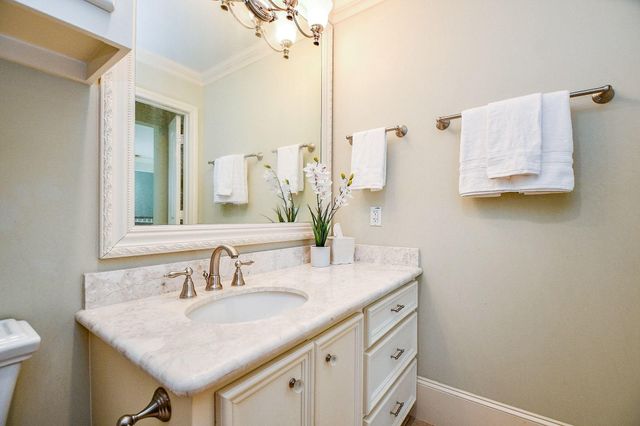 2911 Fontana Drive, Houston, TX 77043