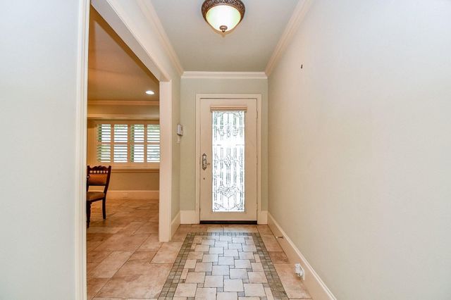 2911 Fontana Drive, Houston, TX 77043