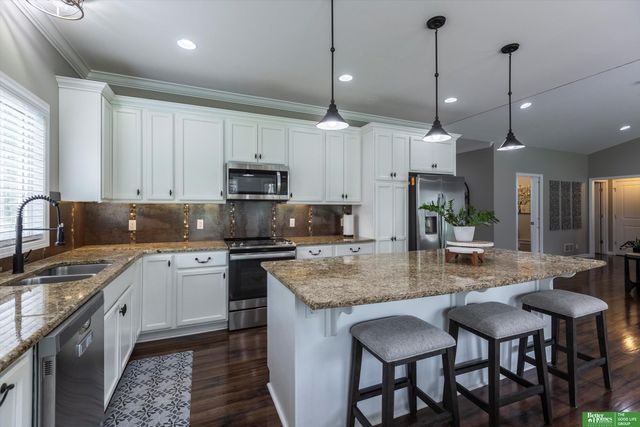 5217 S 167 Street, Omaha, NE 68135