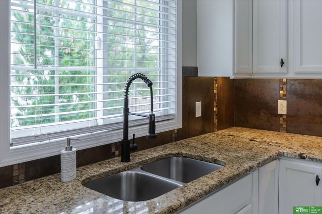 5217 S 167 Street, Omaha, NE 68135