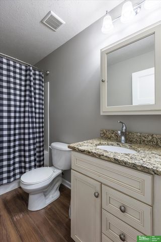 5217 S 167 Street, Omaha, NE 68135