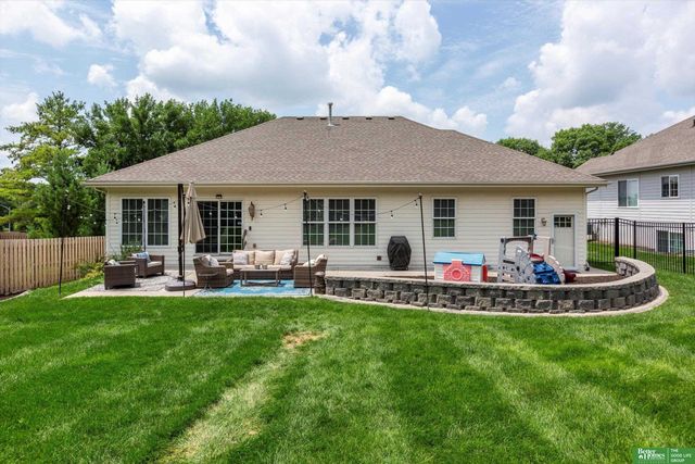 5217 S 167 Street, Omaha, NE 68135