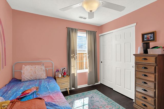 587 Gondola Run, Greenfield, IN 46140