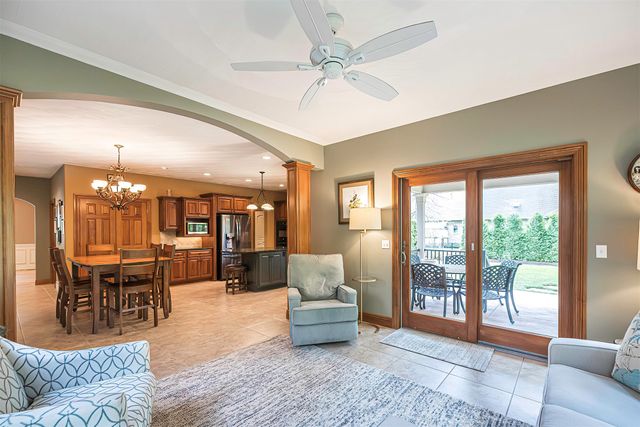 3824 HIDDEN SPRINGS Drive, Erie, PA 16506
