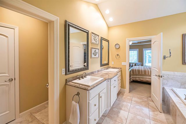 3824 HIDDEN SPRINGS Drive, Erie, PA 16506