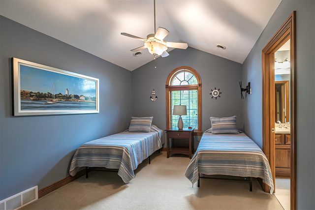 3824 HIDDEN SPRINGS Drive, Erie, PA 16506