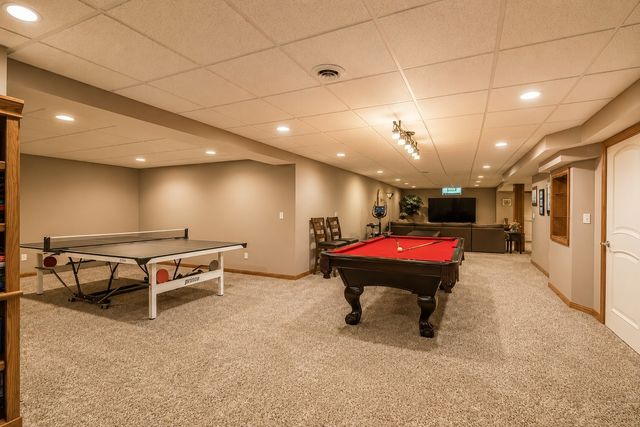 3824 HIDDEN SPRINGS Drive, Erie, PA 16506