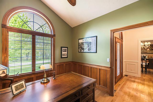 3824 HIDDEN SPRINGS Drive, Erie, PA 16506